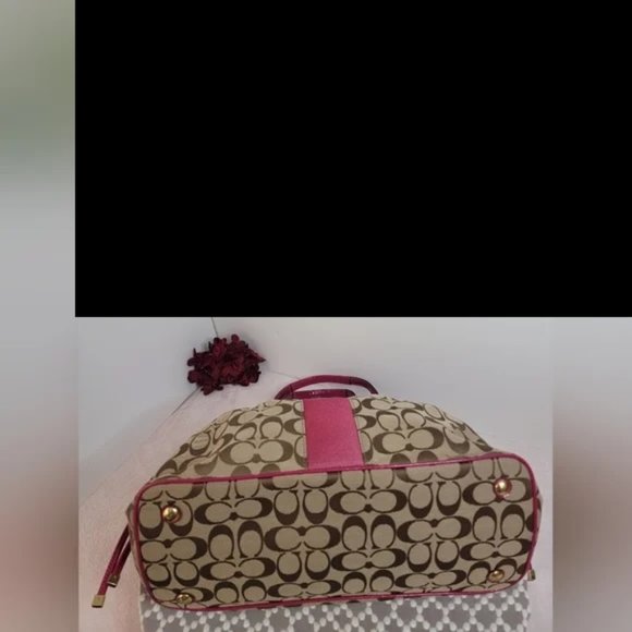 EUC Pink & Tan Coach Jacquard & Leather 3 Compartment Shoulder bag IMMACULATE - Picture 5 of 6